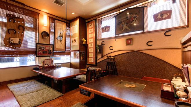 馬肉バル 新三よし - メイン写真: