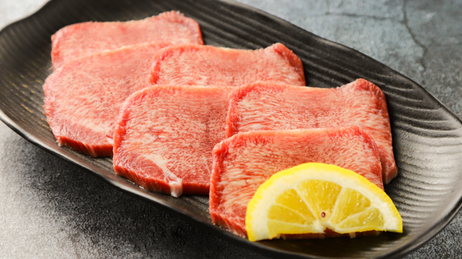 焼肉 ギュービッグ - メイン写真: