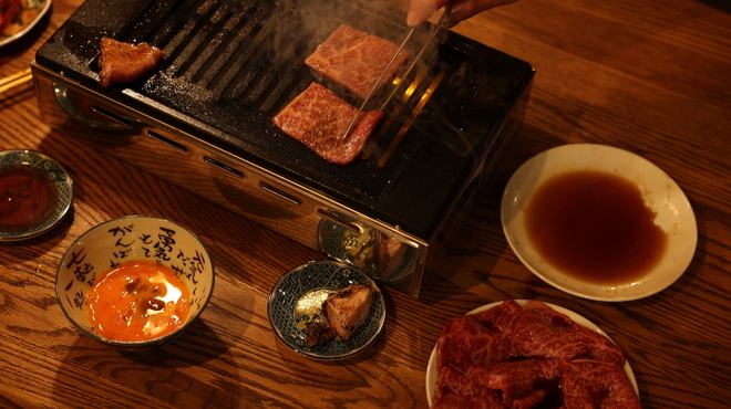 京橋 焼肉褒美 - メイン写真: