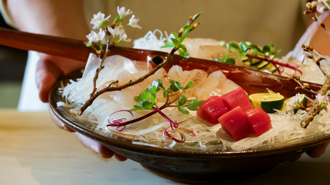 鹿児島黒毛和牛とお寿司会席五感 - メイン写真: