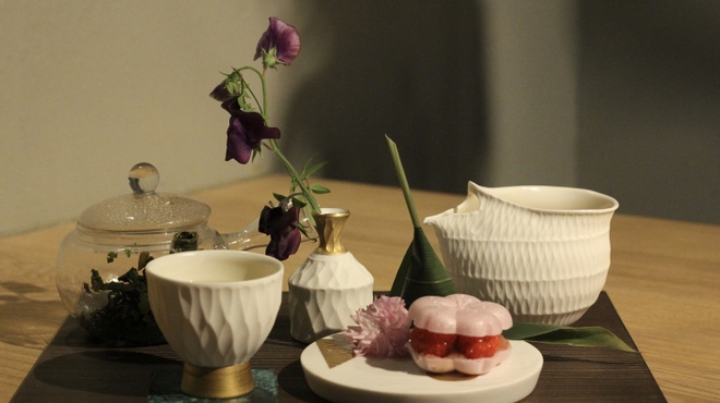 那古野茶房 花千花のご予約 - 国際センター/カフェ | 食べログ