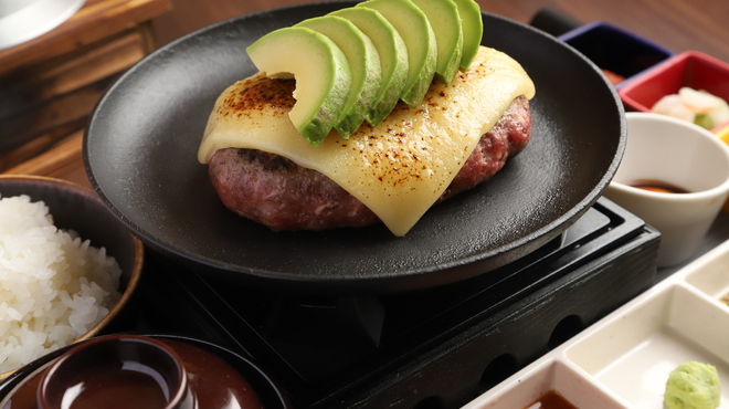 釜炊きごはんとハンバーグ タイチ食堂 - メイン写真: