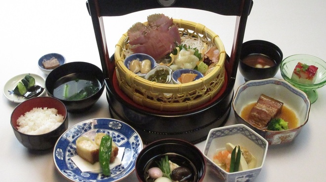 長崎卓袱浜勝 - 料理写真:ウチワエビぶらぶら卓袱2504