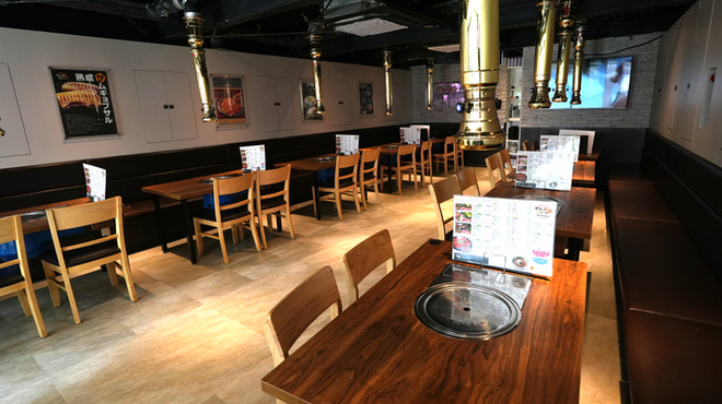 熟成肉専門店 ヨプの王豚塩焼 - メイン写真: