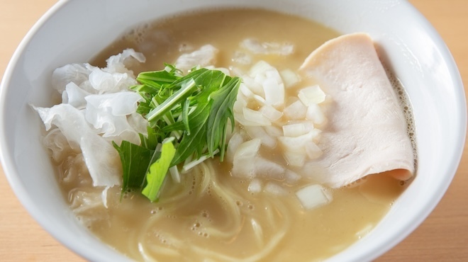 はぐれ雲 - 料理写真:鶏白湯そば   