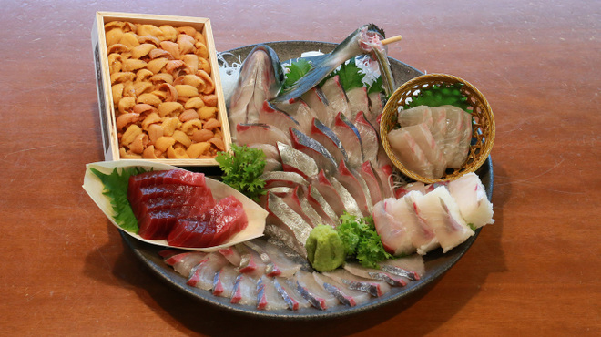 魚金 - メイン写真: