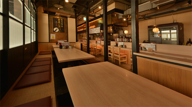 昼は定食屋 夜は炭火串焼 串串パニック - メイン写真: