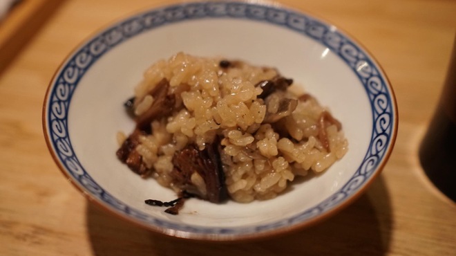 根津 焼鳥 照隅 - メイン写真: