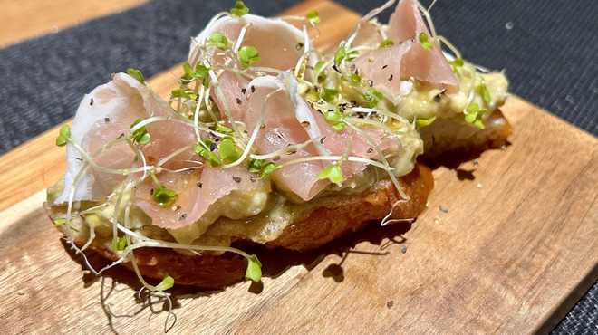 ハチマル蒲鉾 - メイン写真: