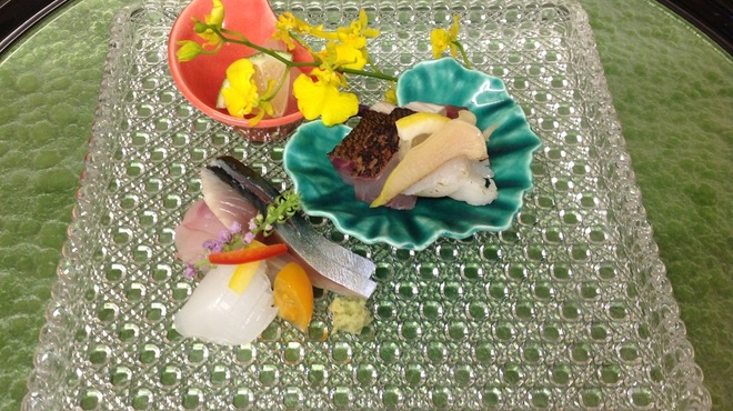 割烹 きさら - 料理写真:お造り