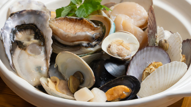 魚貝・鶏料理・日本酒 とよ新 - メイン写真: