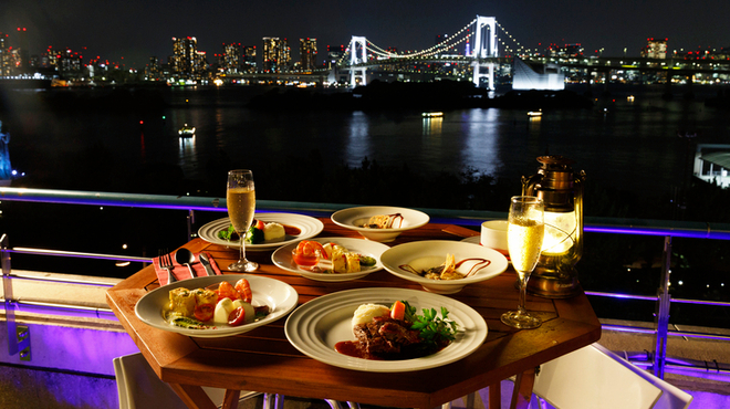 KING OF THE PIRATES - メイン写真: