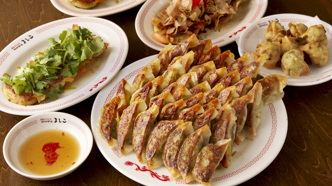 大阪餃子専門店よしこ - メイン写真: