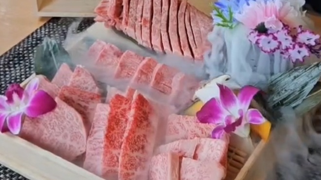 炭火焼肉 キョロちゃん - メイン写真: