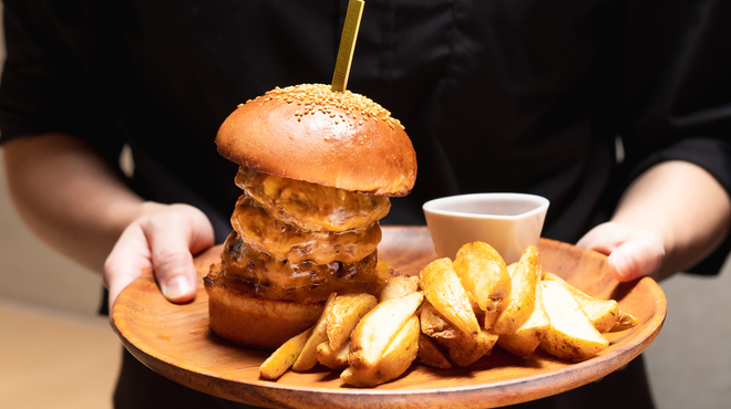 とろけるハンバーグ福よし - メイン写真: