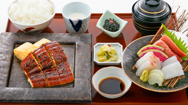 おもてなしとりよし - 料理写真: