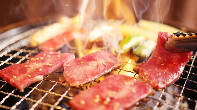 焼肉ホルモン 極 - メイン写真: