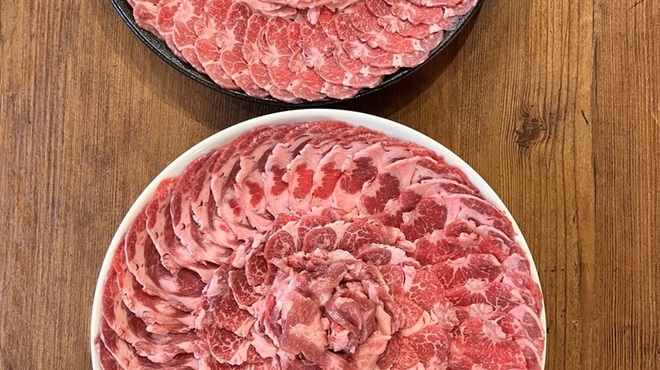 焼肉 三ちゃん - メイン写真: