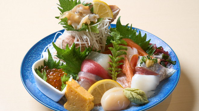 函館 まるかつ水産 - メイン写真: