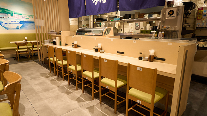 函館 まるかつ水産 - メイン写真: