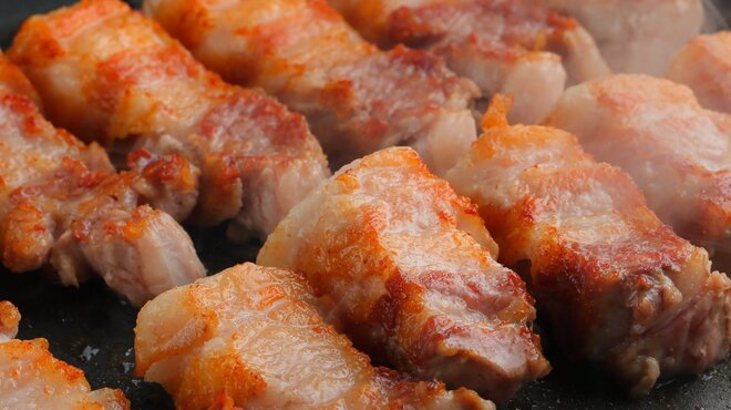 熟成肉専門店 ヨプの王豚塩焼 - メイン写真: