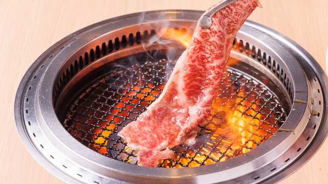 個室焼肉 鉢屋 - メイン写真: