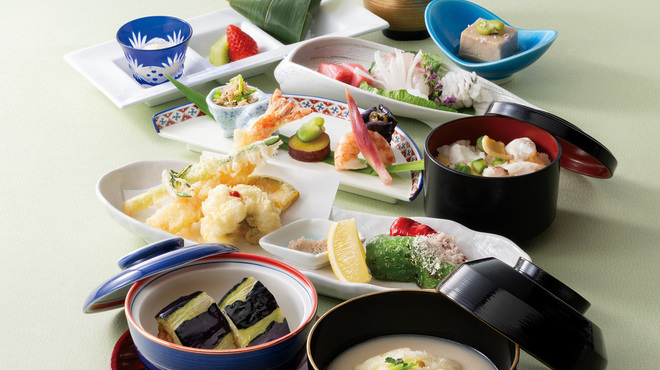 美濃吉 新阪急ホテル店 - メイン写真: