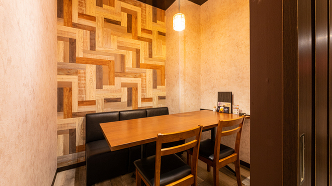 三陸海鮮と地元牧場のお肉 仙台海蔵 - メイン写真: