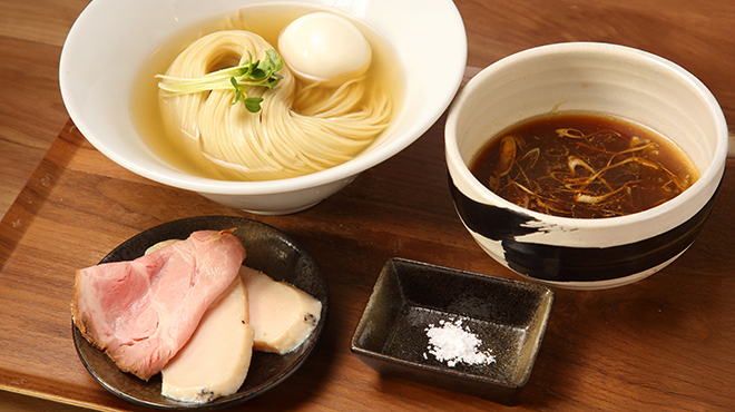 ラーメン 健やか - メイン写真: