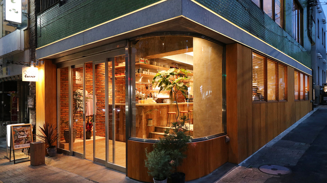 Corner - メイン写真: