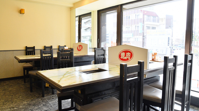 焼肉ポハン - メイン写真: