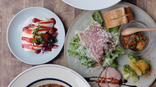 カフェ シャルボン - メイン写真: