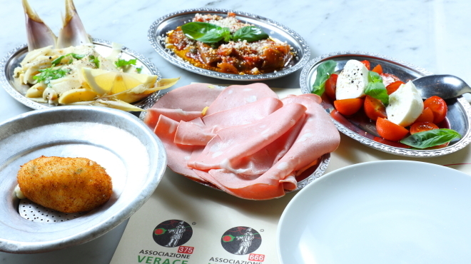 ピッツェリア ティンタレッラ - メイン写真: