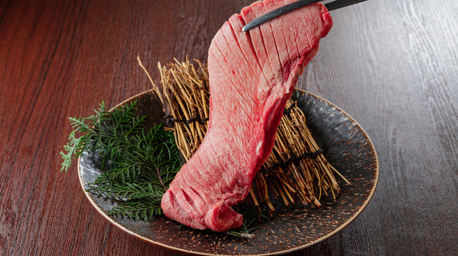 本町肉倶楽部 tongue be - メイン写真: