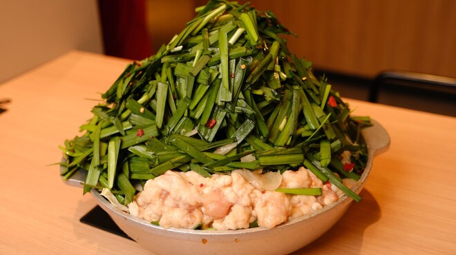 もつ鍋専門店 元祖 もつ鍋 楽天地 - 料理写真: