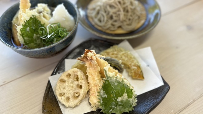 十割手打ち蕎麦 萌へ井 - メイン写真: