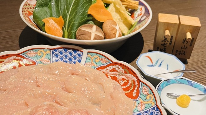 博多とり鍋 なかがわ - メイン写真: