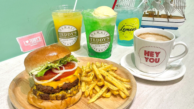 テディーズ ビガー バーガー - メイン写真: