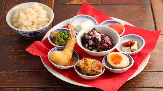 SIK eatery - メイン写真: