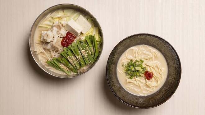 博多もつ麺堂 - メイン写真: