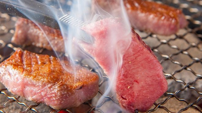 ホルモン焼肉ぶち - メイン写真: