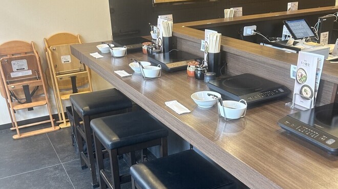 博多もつ麺堂 - メイン写真: