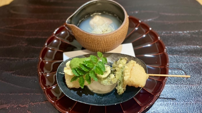 佐とう - 料理写真:お座付き/ 蛤吸い・筍、こごみ、帆立の木の芽味噌