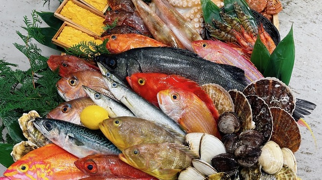 水産卸直営酒場 ぎんりん - メイン写真: