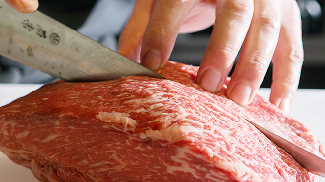 熟成ホルモン・山形牛 炭火焼肉 牛語 - メイン写真: