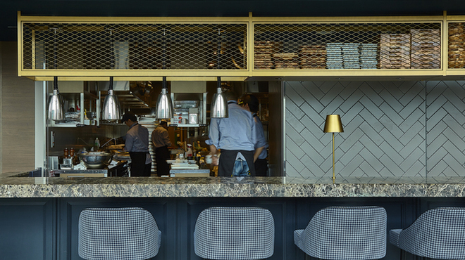 フォレストキッチン ウィズ アウトドア リビング - メイン写真: