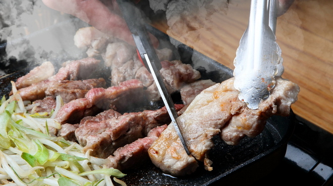 韓国酒場ラフバル - メイン写真: