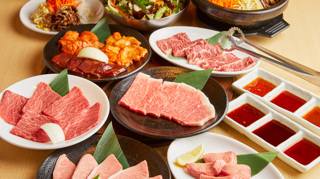 黒毛和牛焼肉 七甲山 - メイン写真: