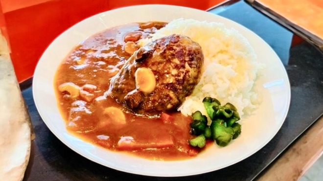 MOET&DINING - 料理写真:ハンバーグカレー