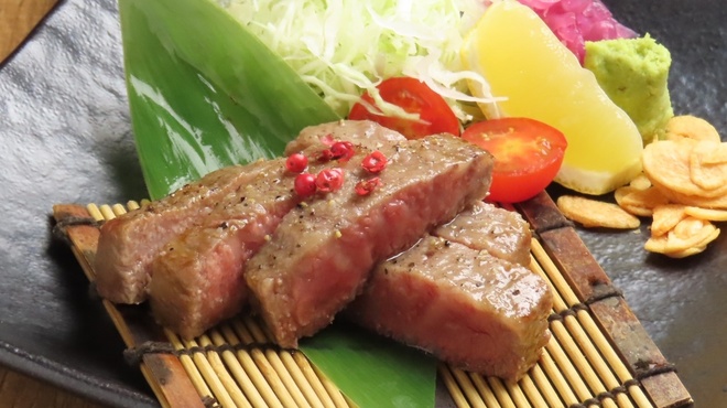 肉＆おでん 金沢風土研究所 - メイン写真: